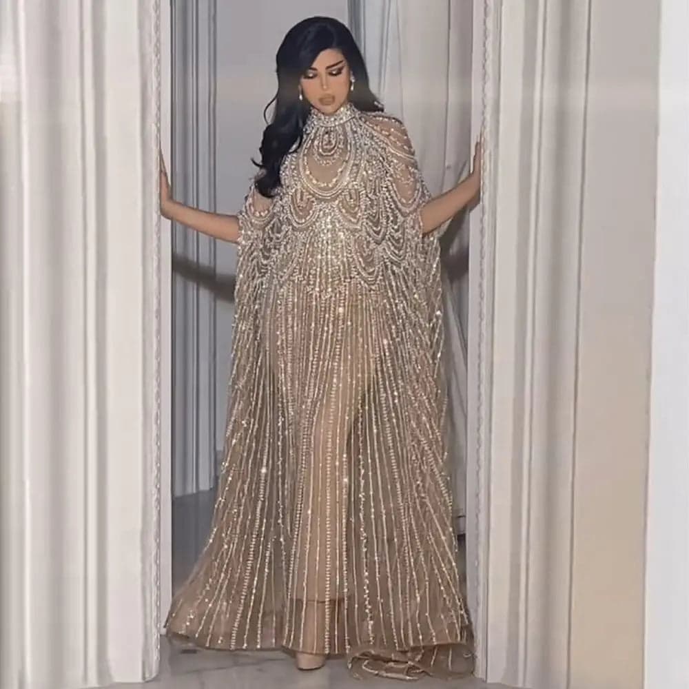 فستان سهرة فاخر من قطعتين بياقة عالية مزين بالخرز SS780