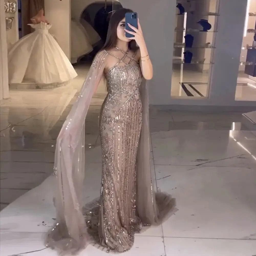 فستان سهرة بقصة حورية البحر وتصميم متقاطع وأكمام كاب SS391