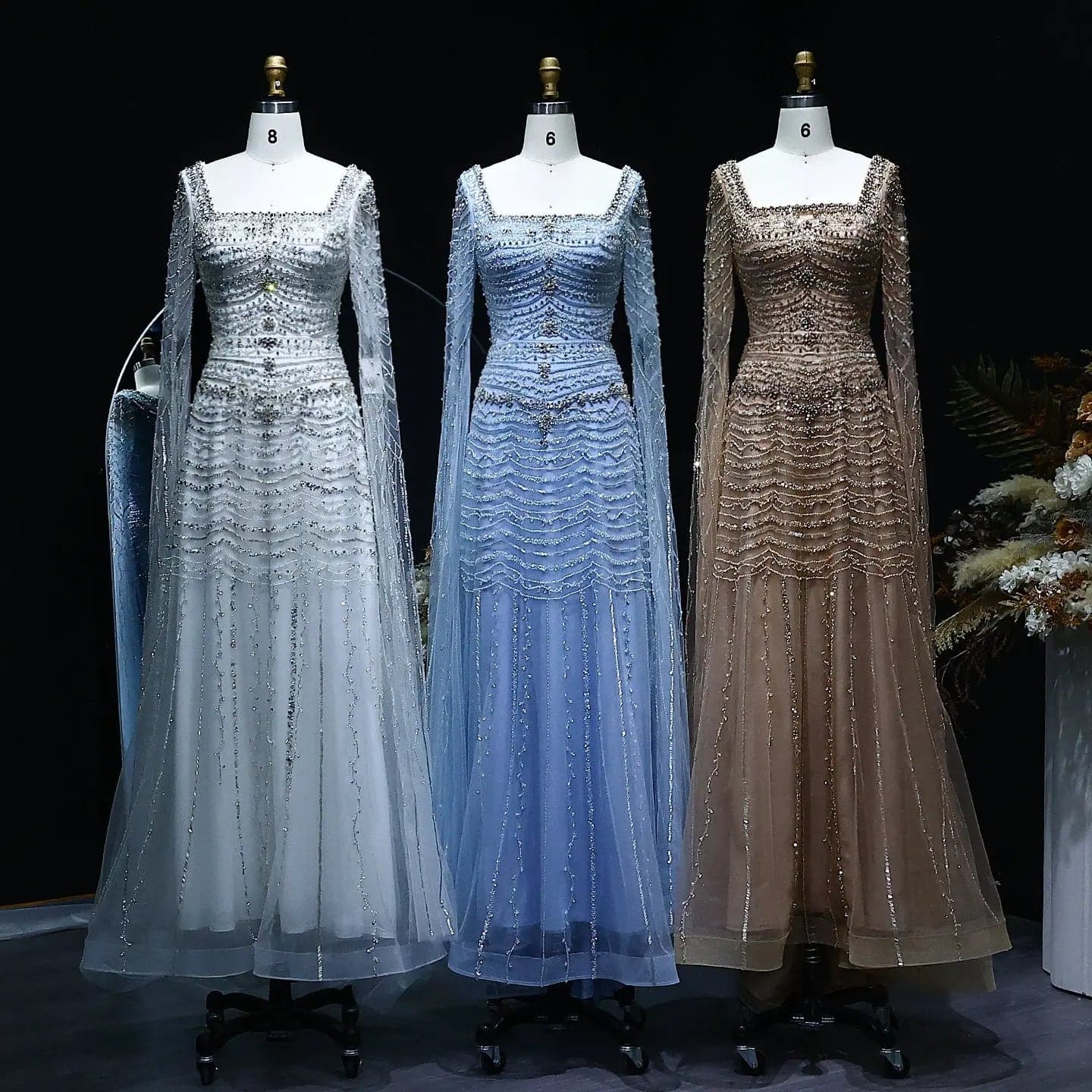 فستان سهرة مزين بالخرز بأكمام كاب SS591