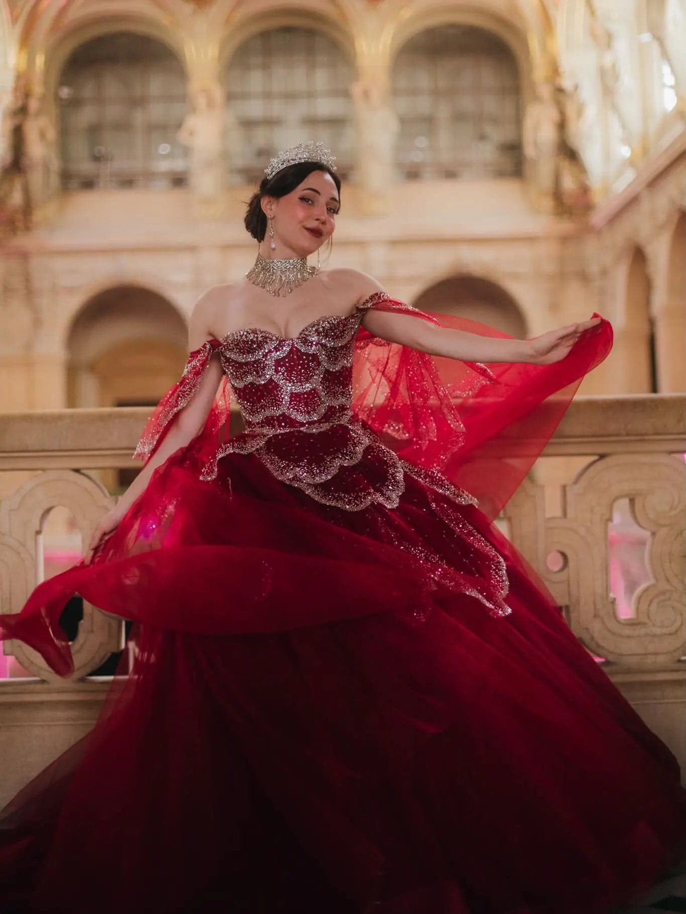 فستان سهرة بقصة أميرة وأكمام كاب SS215