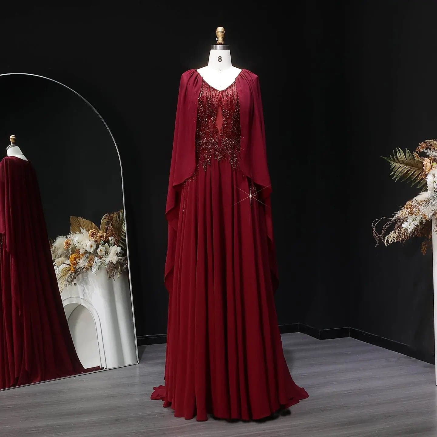فستان سهرة شيفون مزين بالخرز بياقة V وأكمام كاب SS053
