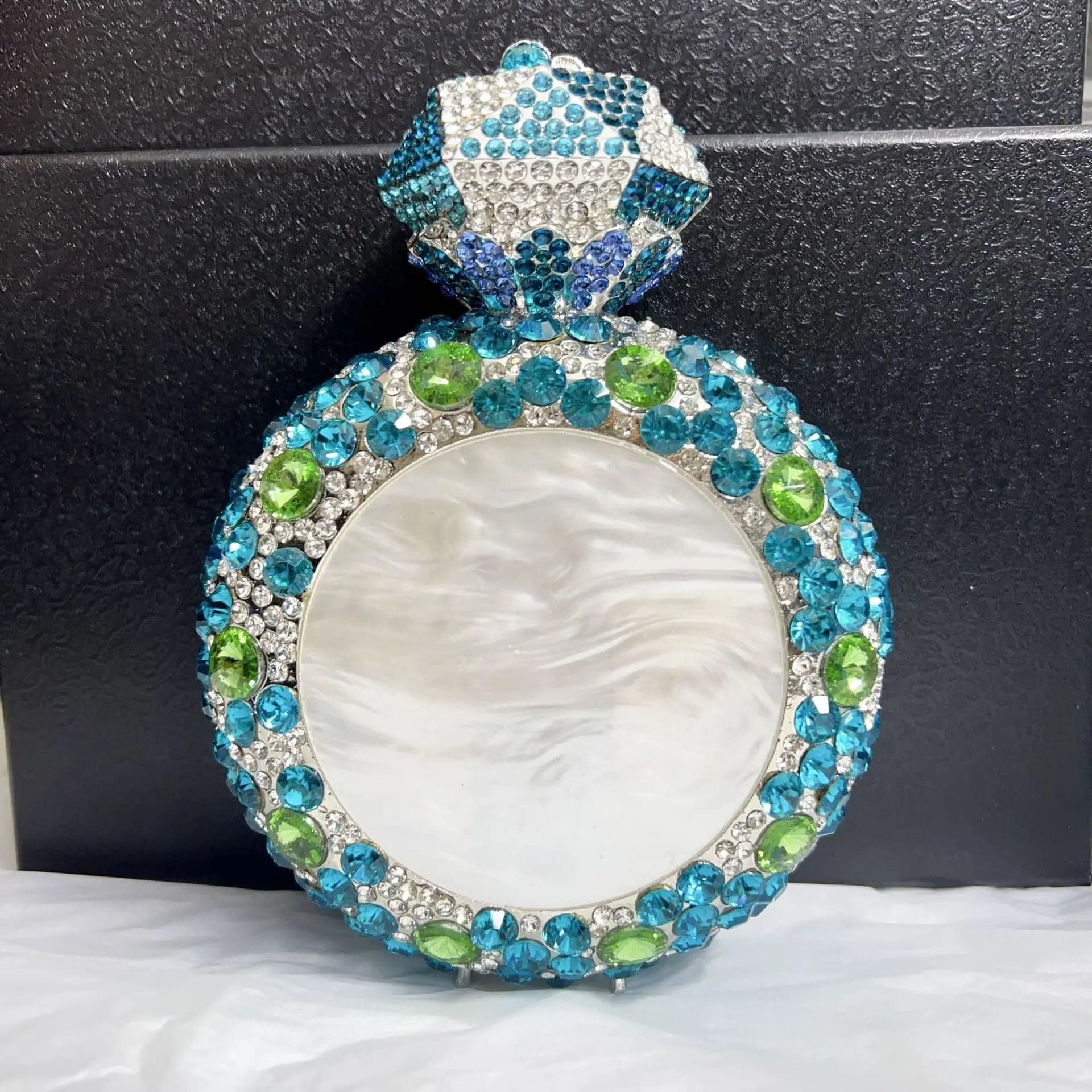 حقيبة كلاتش مسائية مرصعة بالكريستال بتصميم زجاجة عطر HB032