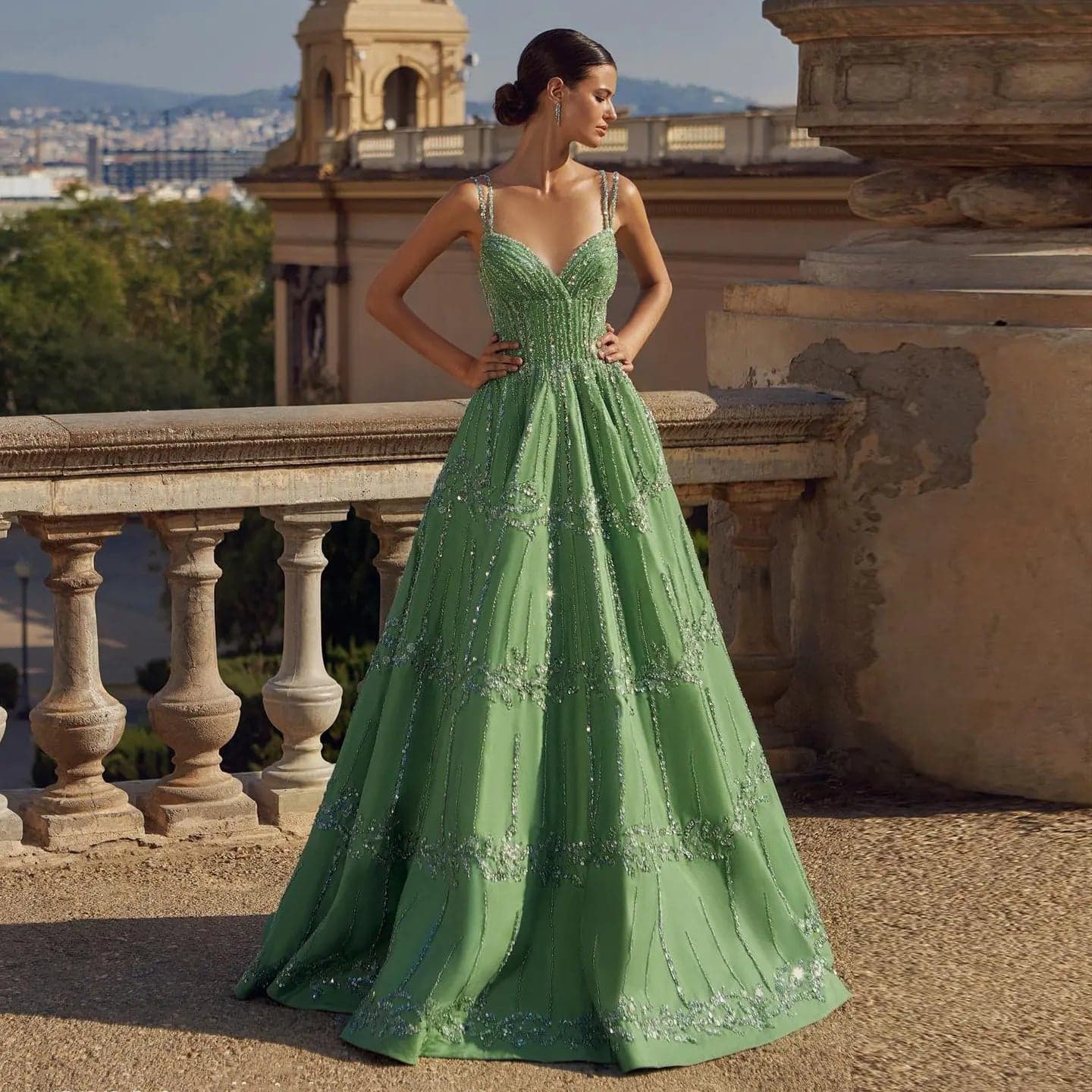 فستان سهرة مزين بالخرز SS225